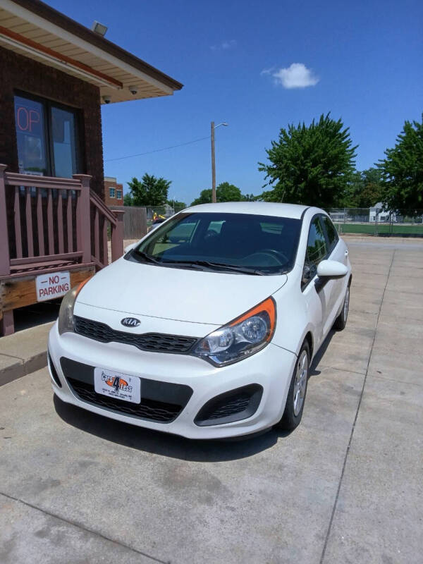 kia rio 5-door 2013 KNADM5A30D6208861 image kia rio 5-door 2013 KNADM5A30D6208861 image